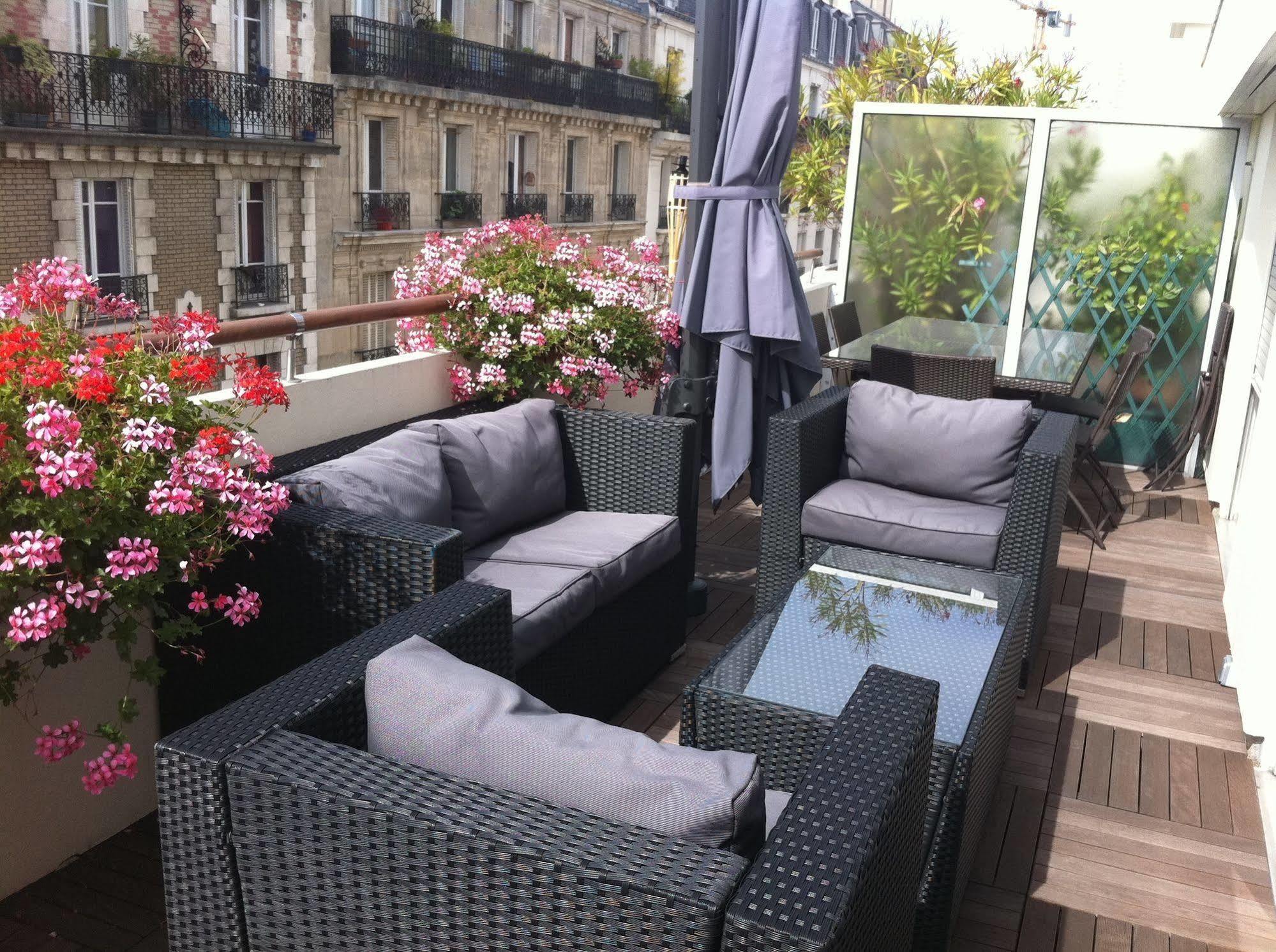 Chambre D'Amis - Chambres D'Hotes-B&B-Guest House París Exterior foto